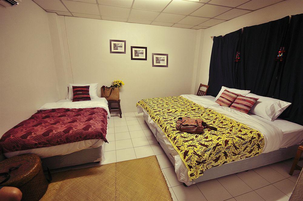 Phuket Feelgood@Journey Hostel מראה חיצוני תמונה